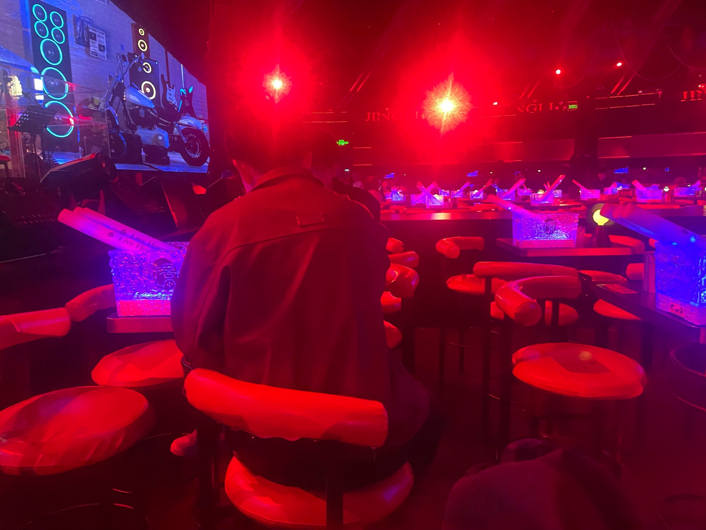 玉林商务ktv怎么玩尽享高端娱乐体验-陆川县ktv预定